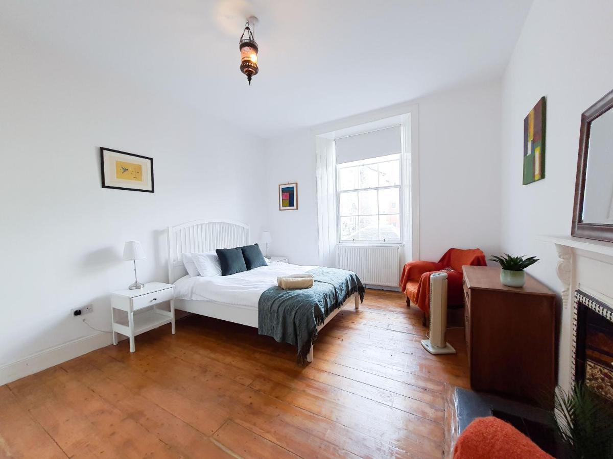 Edinburgh Charming Old Town Apartment Экстерьер фото